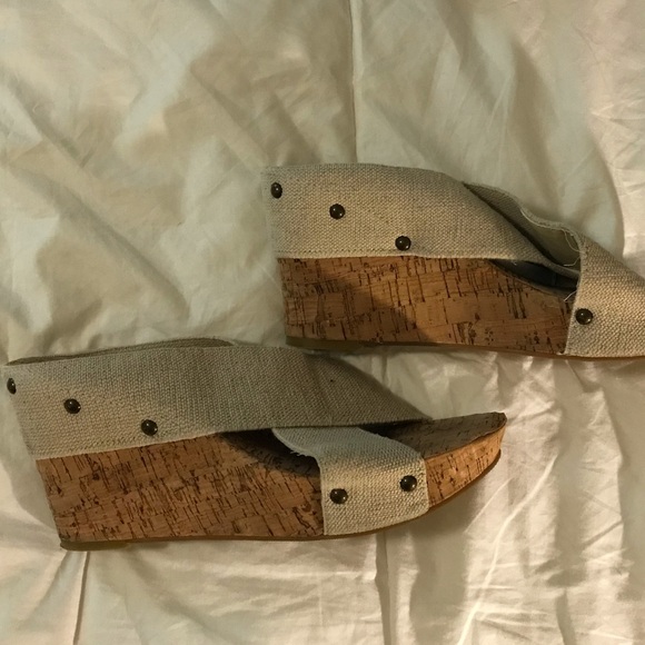 Lucky Brand Miller2 Wedge Sandal Sz 9.5 - Picture 3 of 8